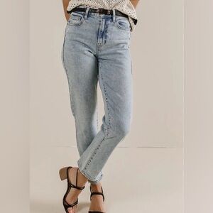BÖHME 26 straight leg light wash cropped jeans